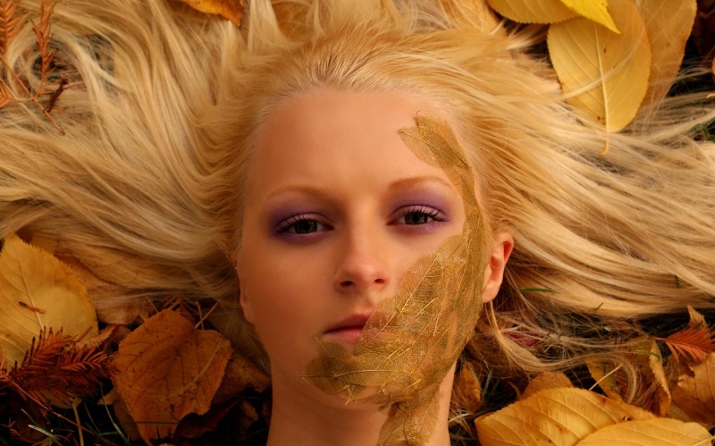 Female model photo shoot of Abigail Snape