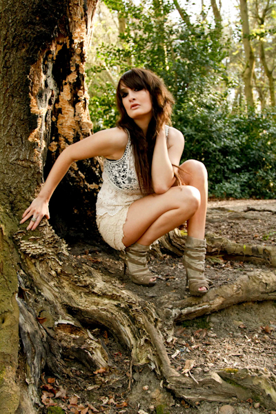 Female model photo shoot of DanielleEllen