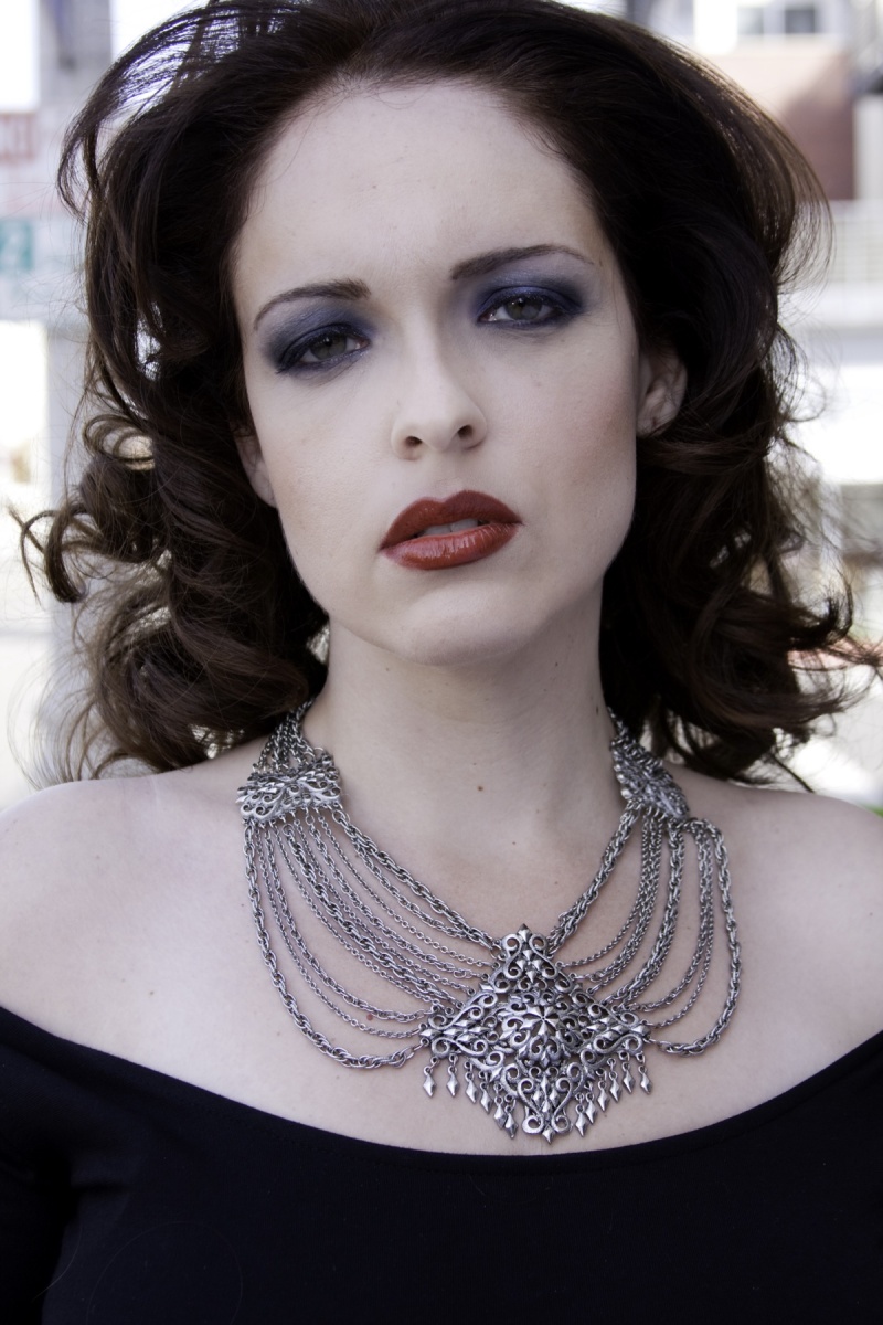 Female model photo shoot of Suzanne R