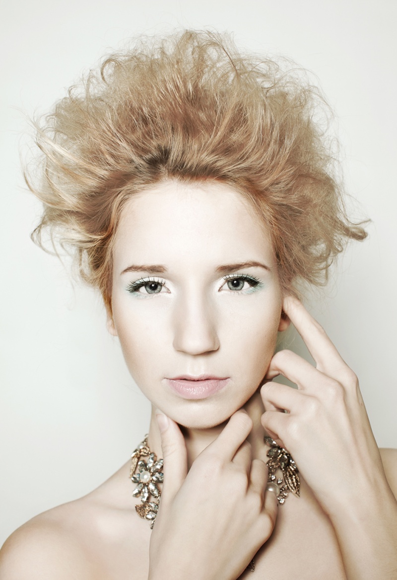 Female model photo shoot of Karolina Sabat by Athalia Photography