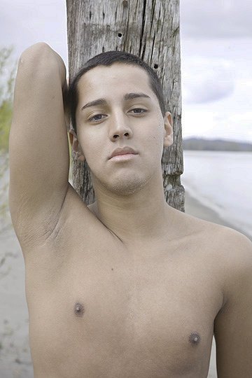 Male model photo shoot of Angel Mingardi