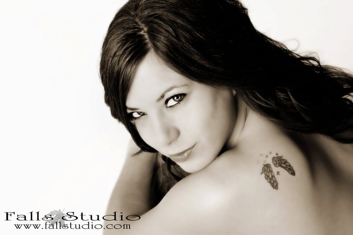 Female model photo shoot of Synful Cynder in Black River Falls WI