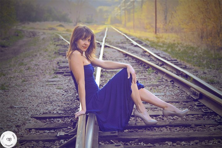 Female model photo shoot of Sienna Iowa