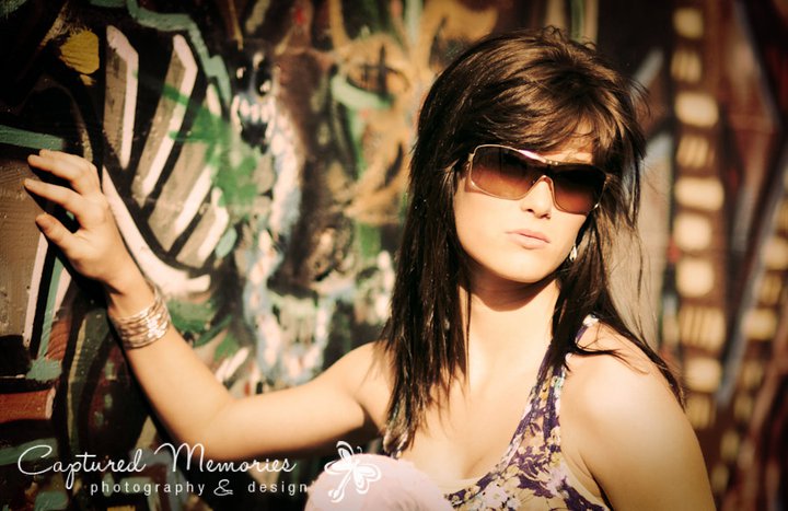 Female model photo shoot of Allycat92