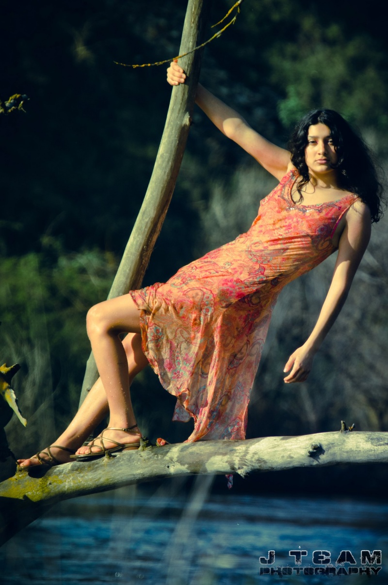 Female model photo shoot of Anissa Flores