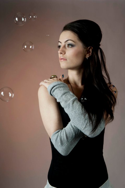 Female model photo shoot of Samantha Massey