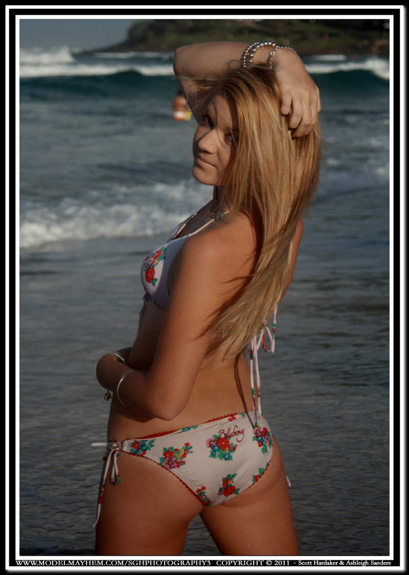 Female model photo shoot of Ashleigh E Sanders by Sgh-Photography in Burleigh Heads