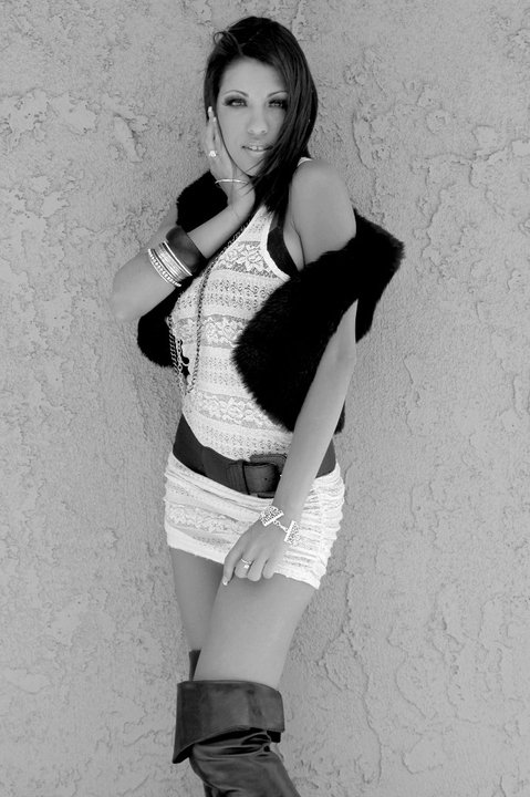 Female model photo shoot of Melissa The Great