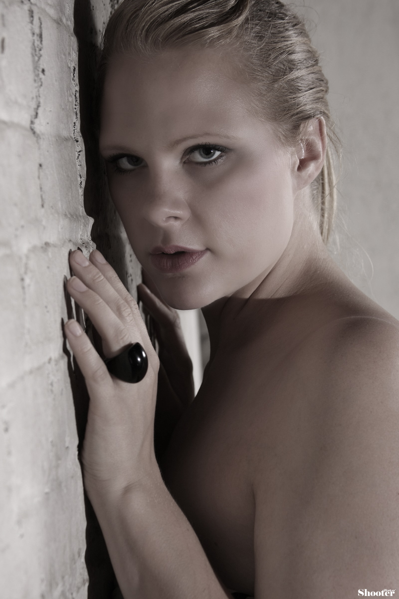 Female model photo shoot of Megan Ott