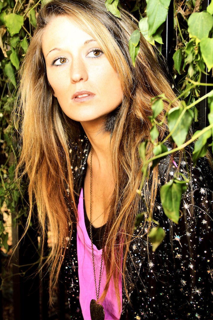 Female model photo shoot of Kayla Rain