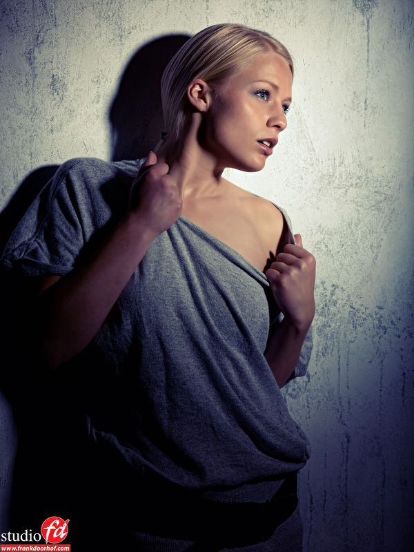 Female model photo shoot of lisannekeijzer