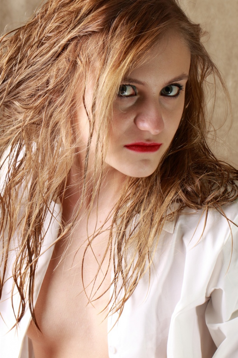Female model photo shoot of christina righettini