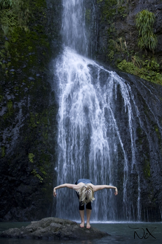 Female model photo shoot of _Nix_ in Kitekite Waterfall