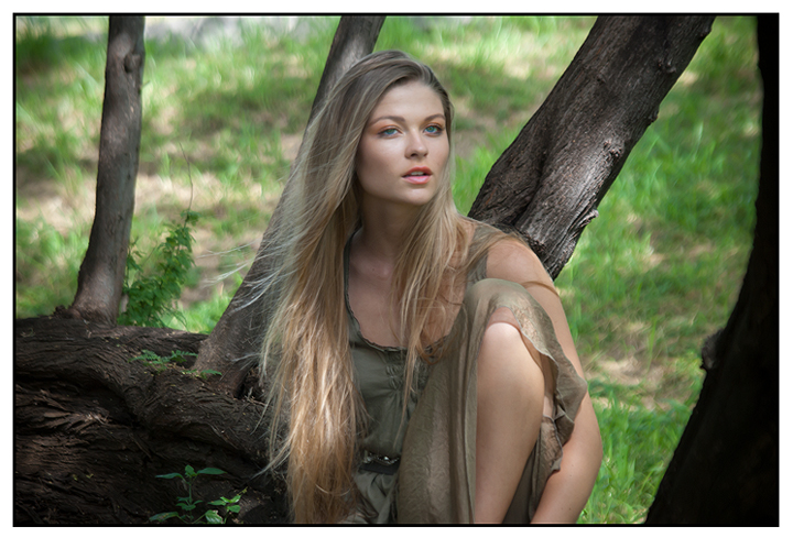 Female model photo shoot of McKenzie Milan by Annabellstudios in Diamond Head