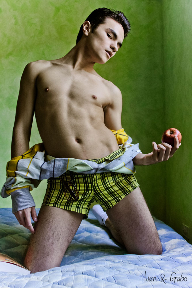 Male model photo shoot of IvanyGabo