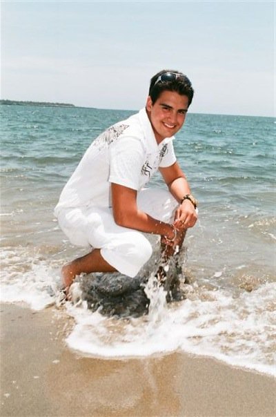 Male model photo shoot of Olivier Gonzalez