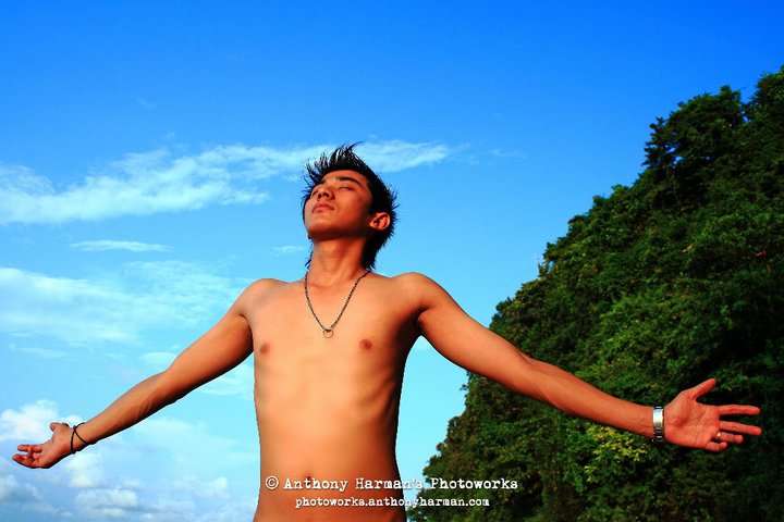 Male model photo shoot of Zoegik in Sine Beach, East Java, Indonesia