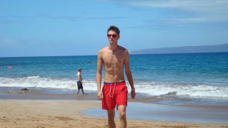 Male model photo shoot of Ashton I Smith in Maui