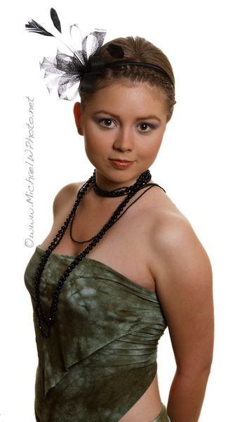 Female model photo shoot of Yelena Karpova