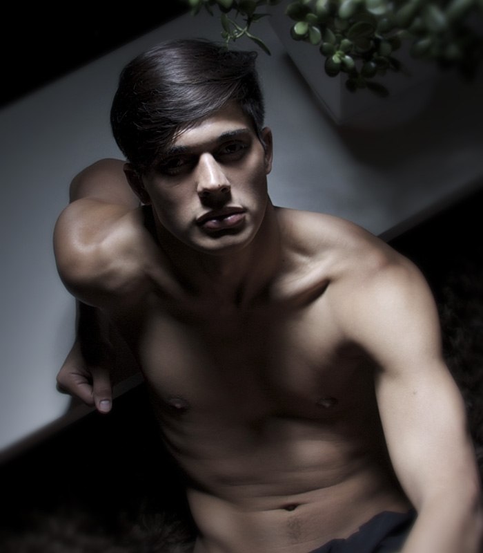 Male model photo shoot of Jesse  by photophotophoto
