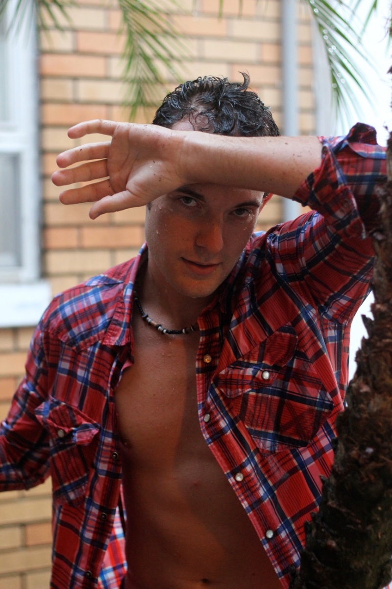 Male model photo shoot of Austin DeHaven