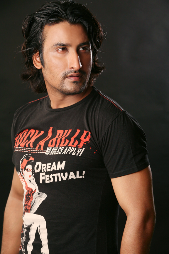 Male model photo shoot of Suchhikumar in mumbai(bombay)