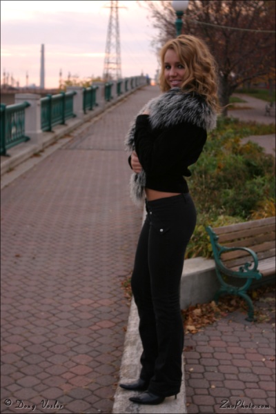 Female model photo shoot of UkrainianTatiana