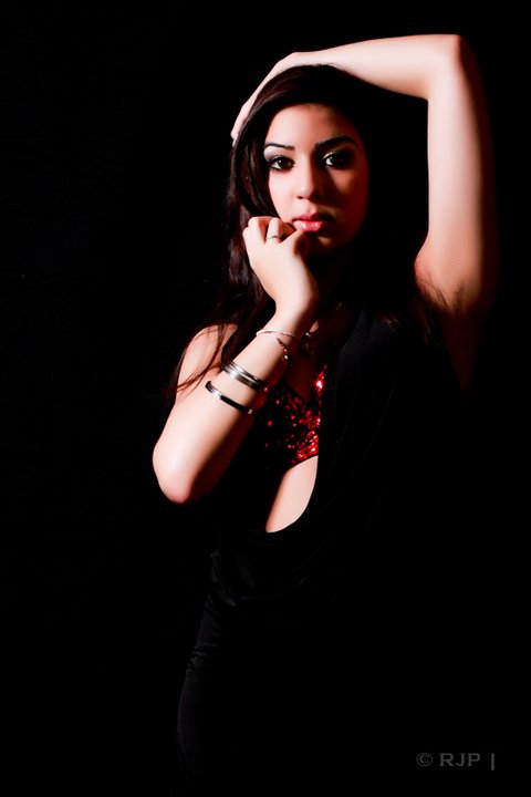Female model photo shoot of natty01