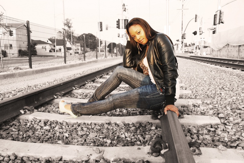 Female model photo shoot of Lyric Lewis in Exposition Blvd
