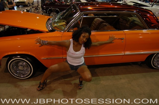 Female model photo shoot of Ci-cy in Car Show OKC