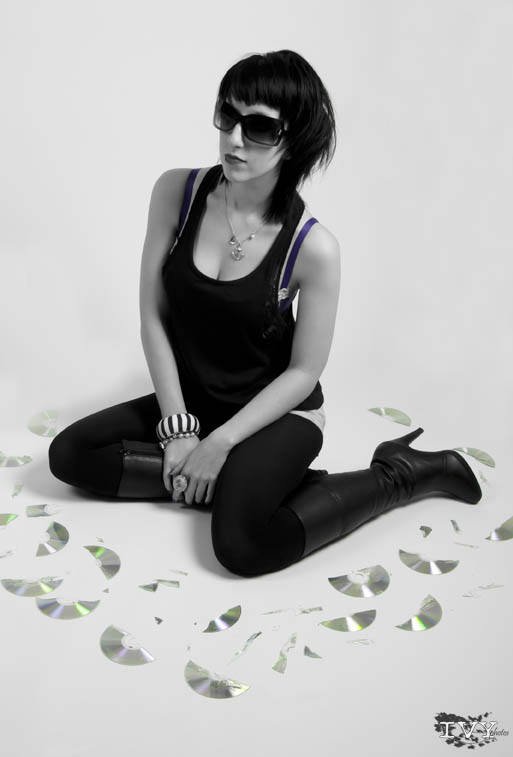 Female model photo shoot of Ivy Photos