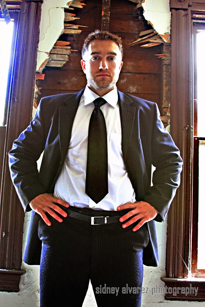 Male model photo shoot of Xavier01 by Hombre Media
