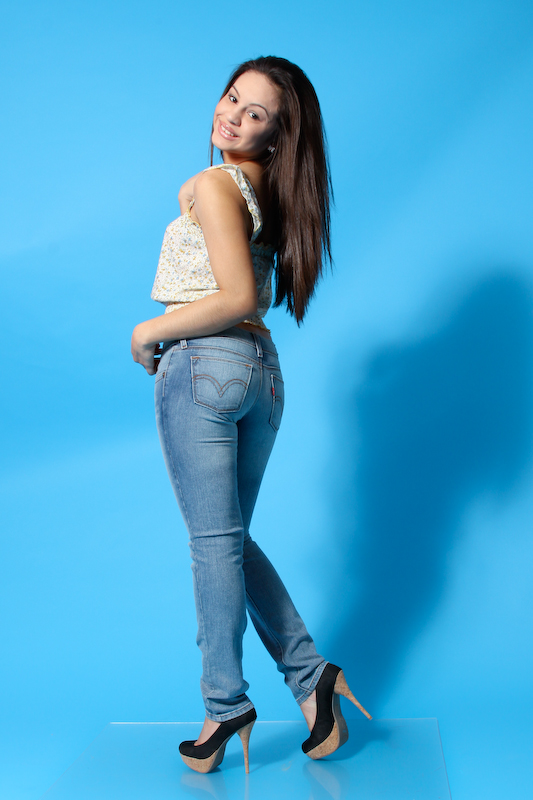 Female model photo shoot of Mayrena  Romano