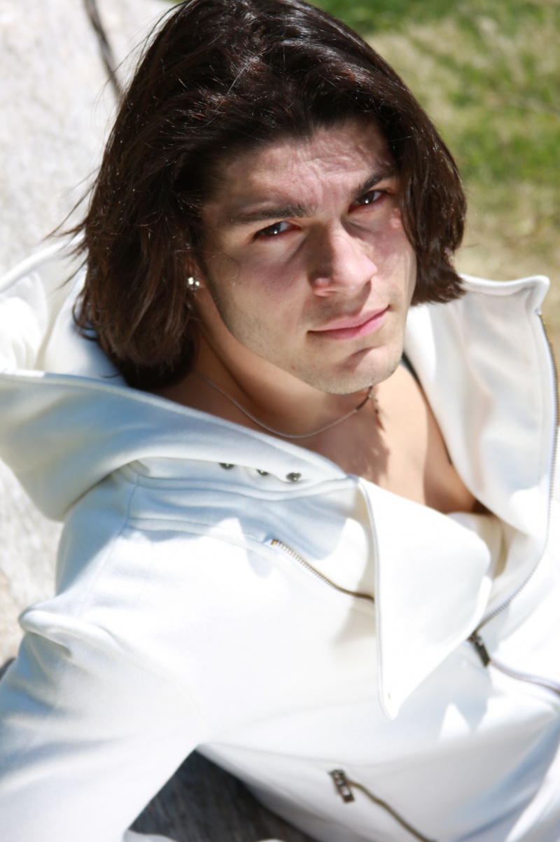 Male model photo shoot of Zeke Reedy in Lawrence KS
