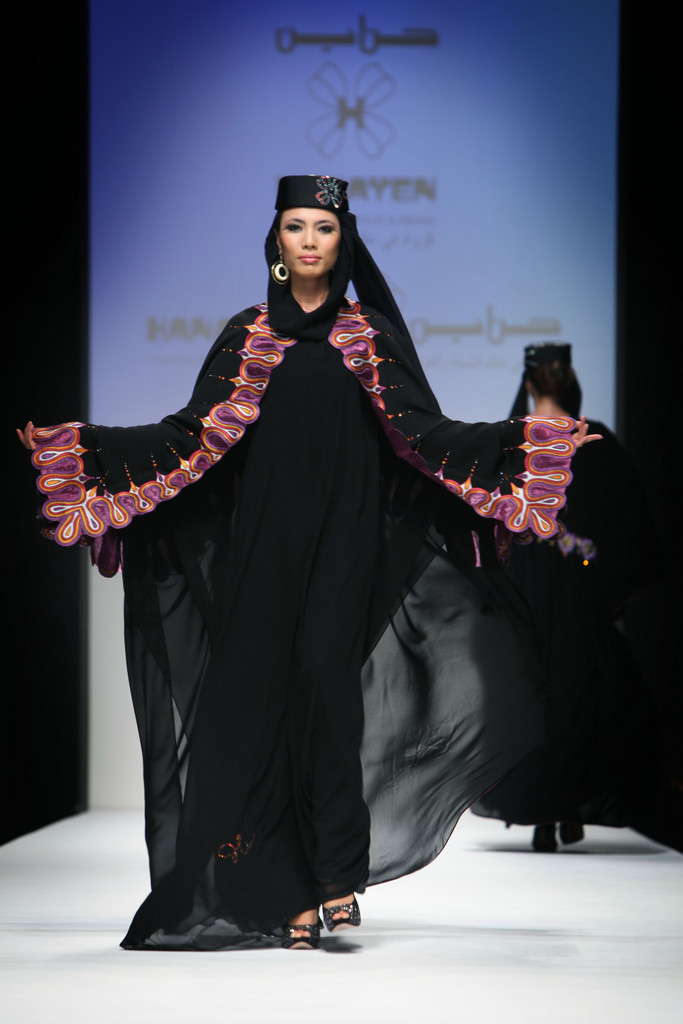 Female model photo shoot of Phuong Rouzaire in Dubai, United Arab Emirates