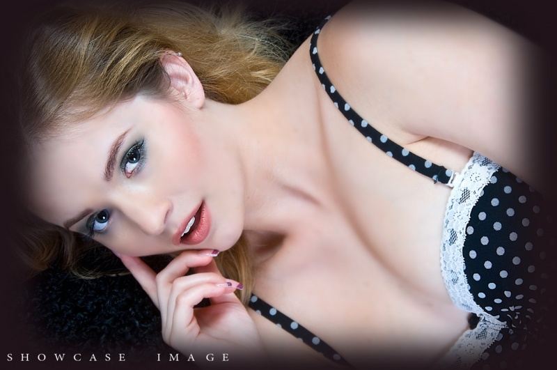 Female model photo shoot of Erin Daniele by ShowcaseImage