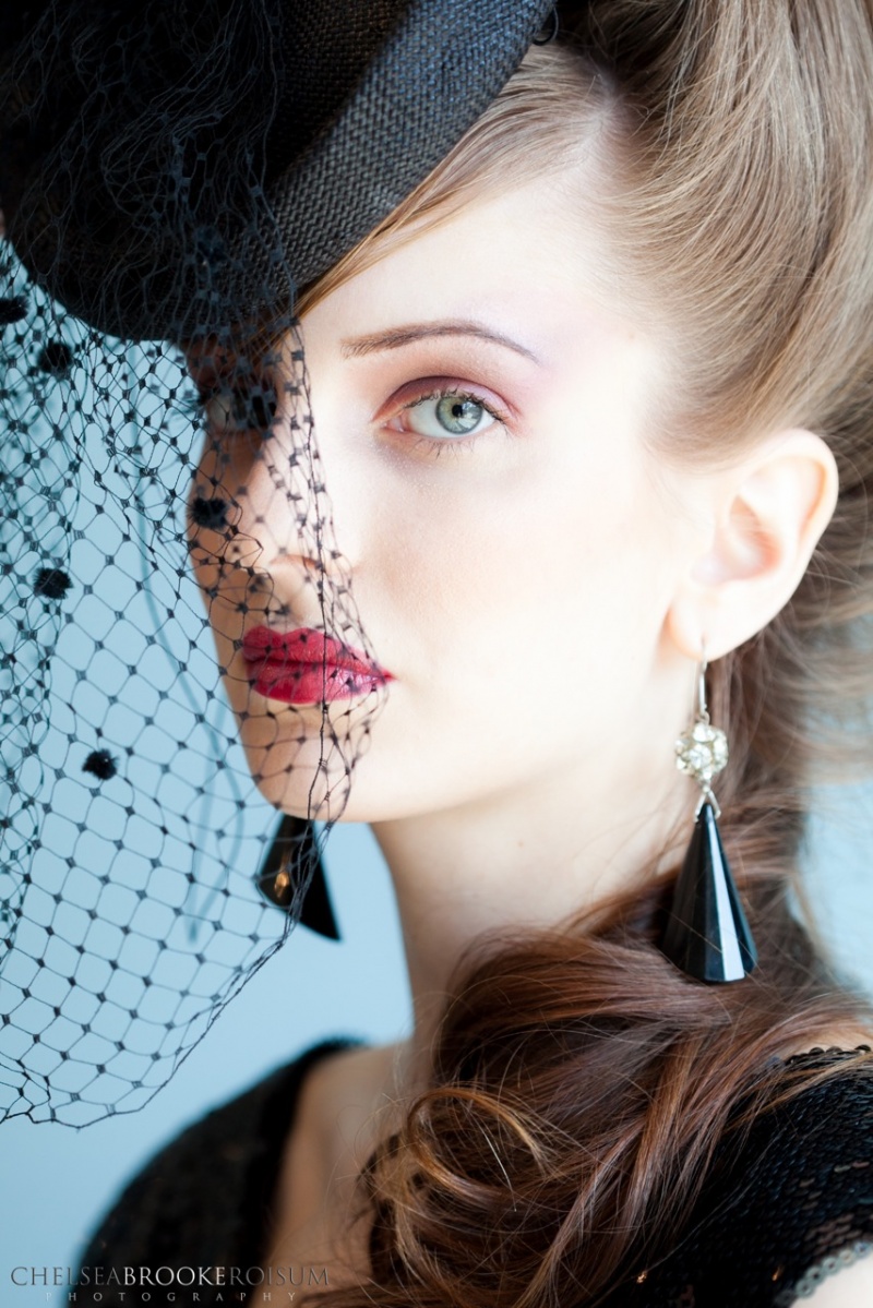 Female model photo shoot of Christie_R in Black2Blond Salon