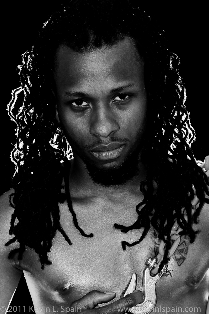 Male model photo shoot of AntoineEdwards by robocam