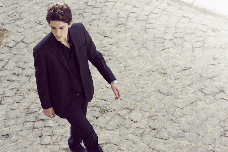 Male model photo shoot of Matteo Brunetti