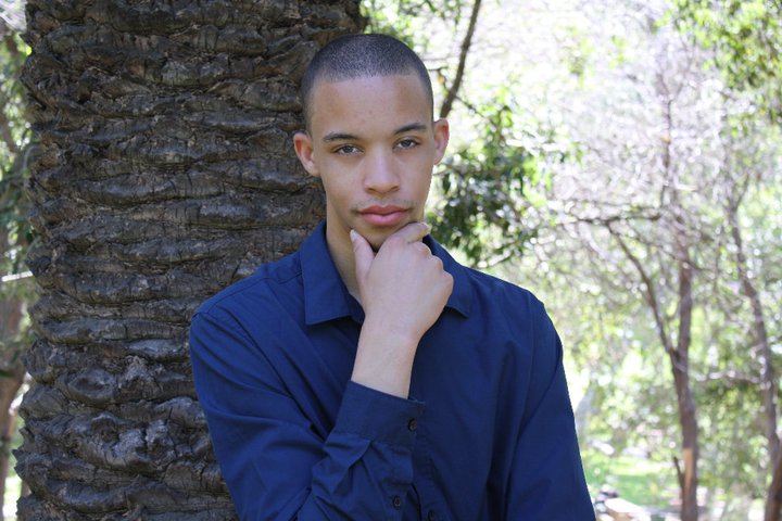 Male model photo shoot of Marquelle Smith in Kenneth Hahn Park