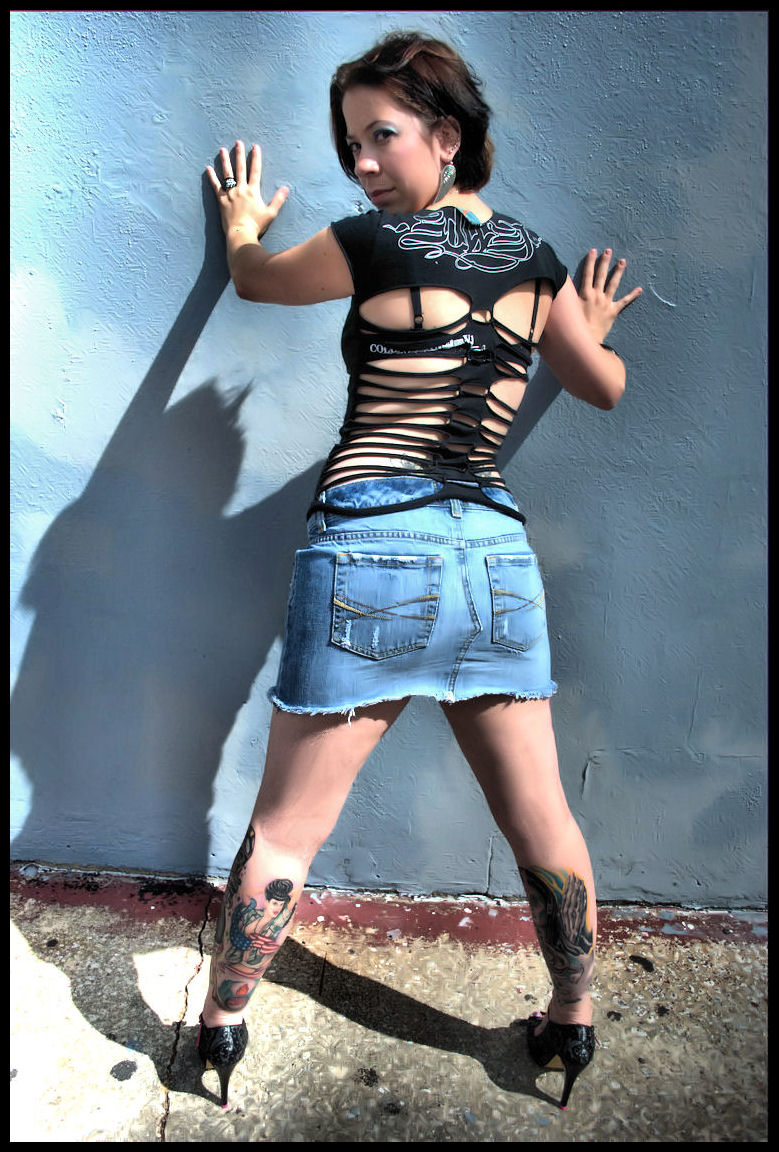 Female model photo shoot of Ratchet13 in Little 5 points