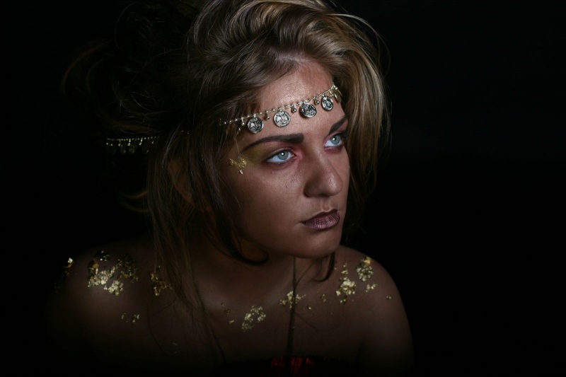 Female model photo shoot of Kirstin McCubbin Makeup