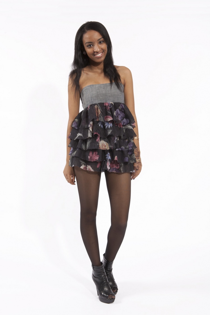 Female model photo shoot of Tierra Oliver