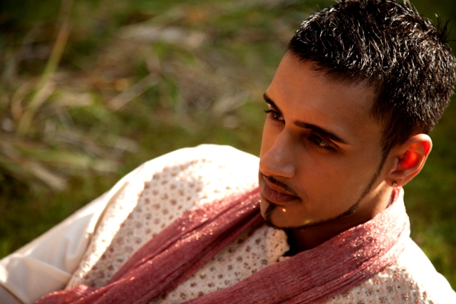 Male model photo shoot of Amit Dhuna