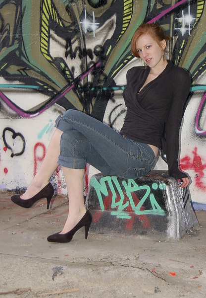Female model photo shoot of Hope Fisher