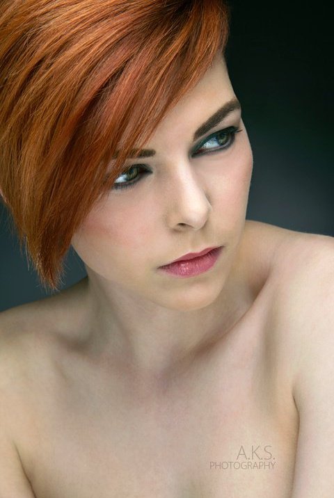 Female model photo shoot of Essjay Model