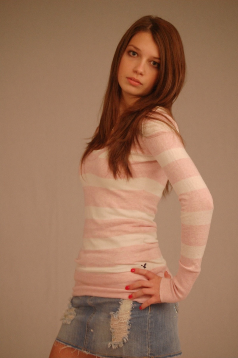 Female model photo shoot of JusttJessie