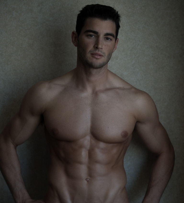 Male model photo shoot of Scott Mueller