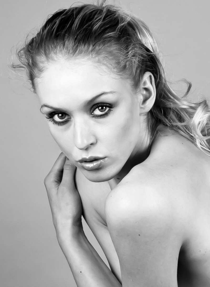 Female model photo shoot of Samantha B Photography