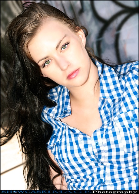 Female model photo shoot of Rachel Mayne 